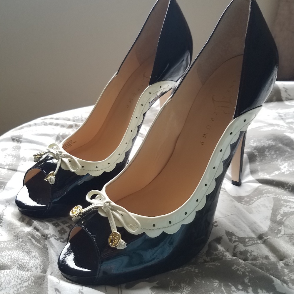 Ivanka Trump Patent Peep Toe Pumps Size 9